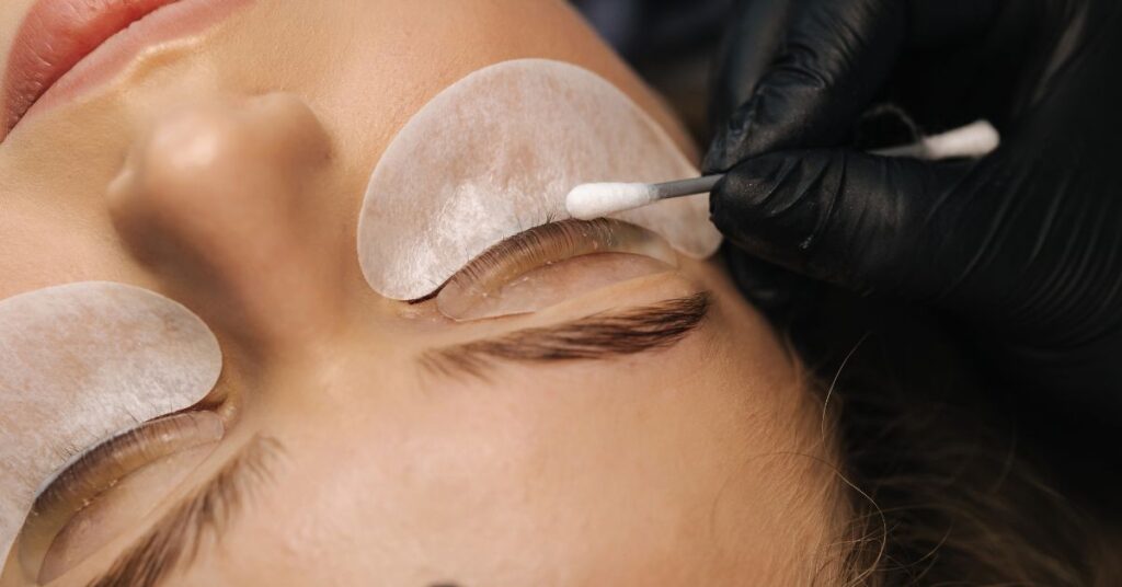 Eyelash Style